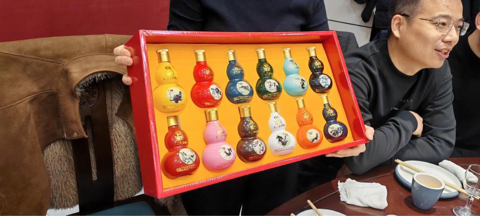 Zemeijia သည် နှစ်စဉ် Team Celebration ဖြင့် မြင်းနှစ်ကို ကြိုဆိုပါသည်။